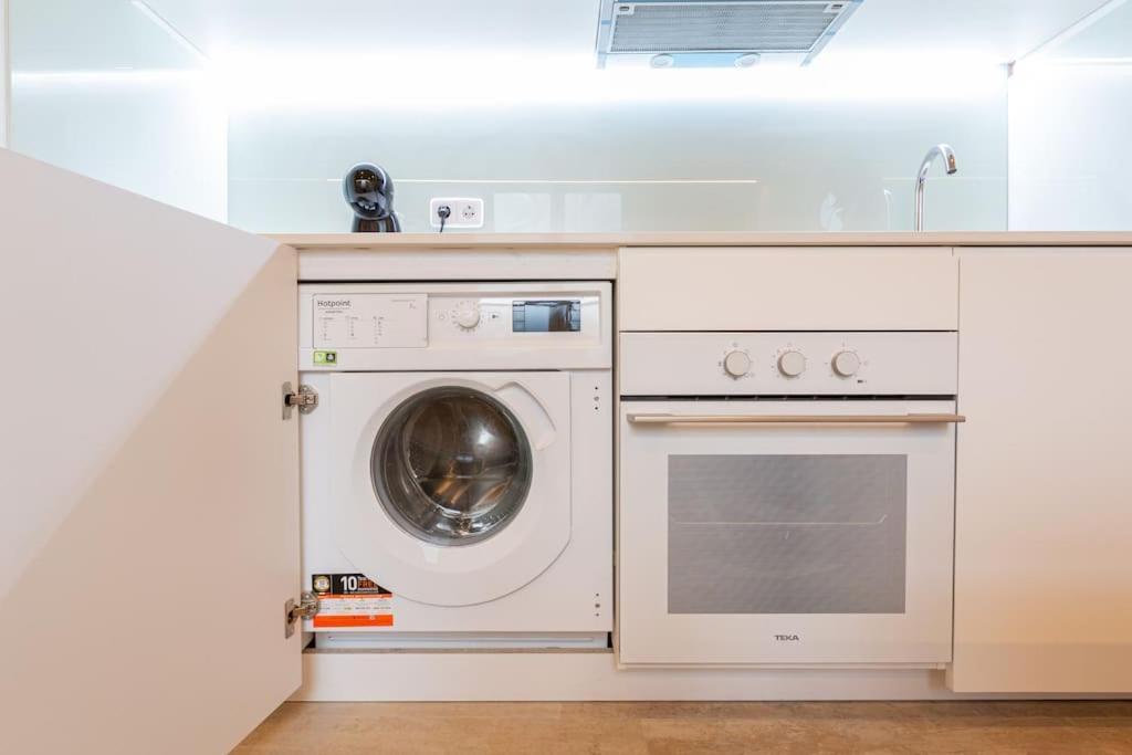 Amplio Apto A 300M De Retiro マドリード エクステリア 写真